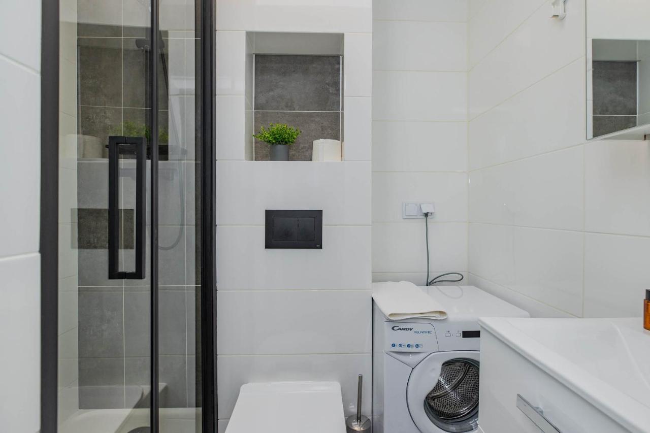 Shortstaypoland Sliska Apartment Warschau